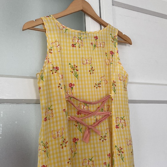 Yellow gingham sleeveless midi dress with tie back - Picture 3 of 4